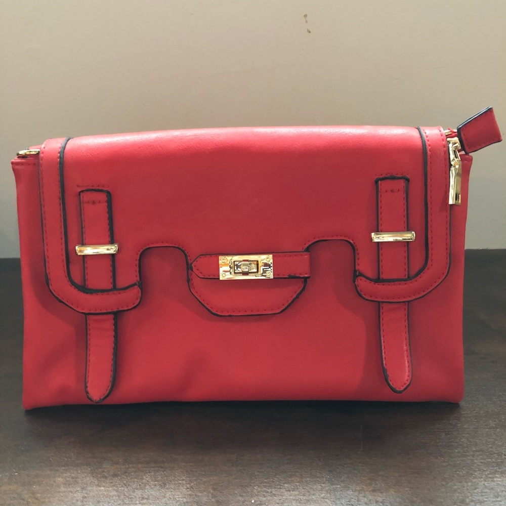 Red Clutch